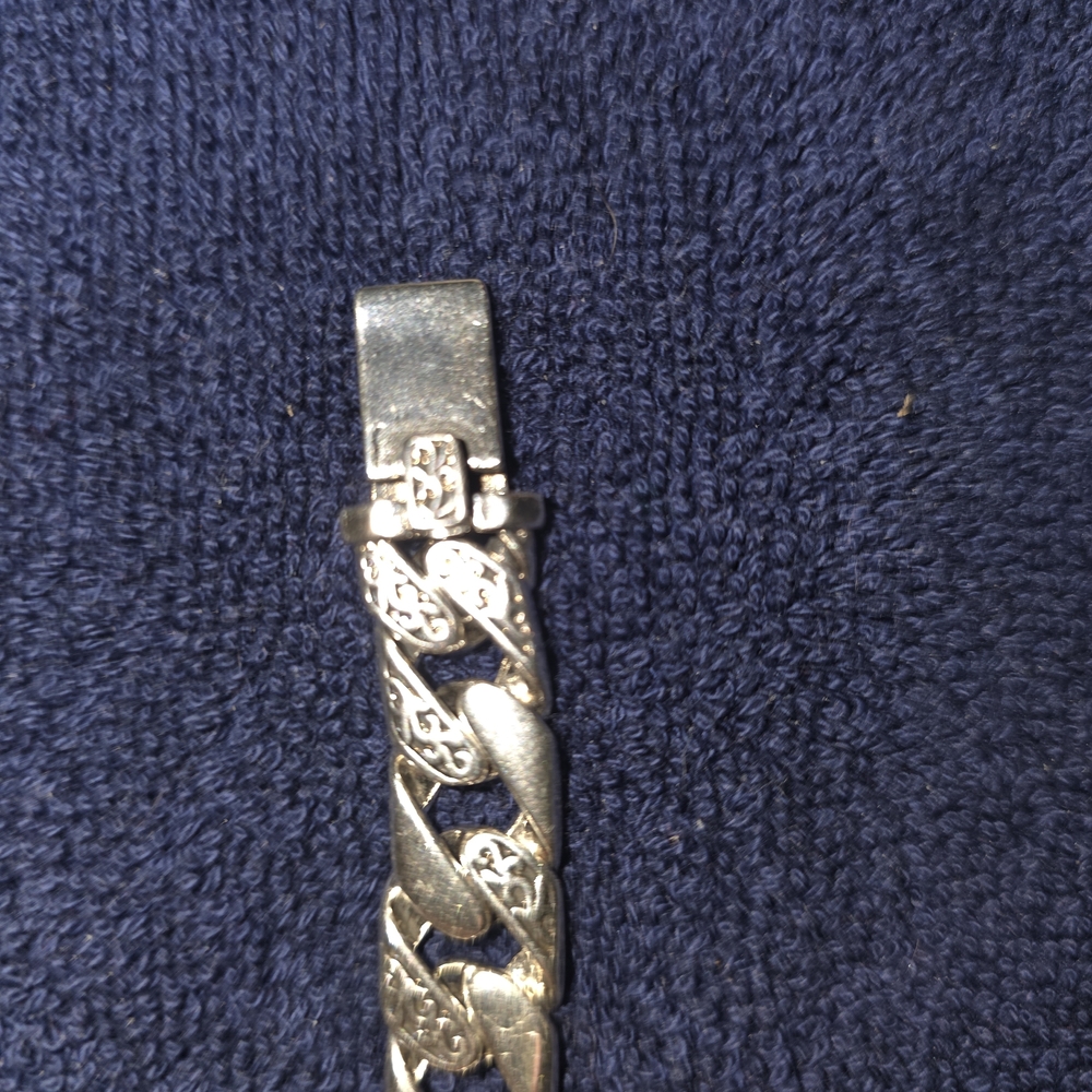 Silve tone r Intricate Men's Bracelet